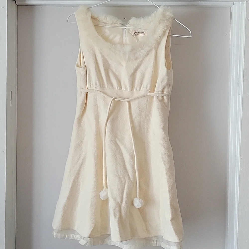 Liz Lisa Littles Girls Sz. 9 Dress White Soft Lined Holiday Formal Winter Cream - Picture 1 of 8